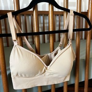 BLANQI nursing bra. Size M.
